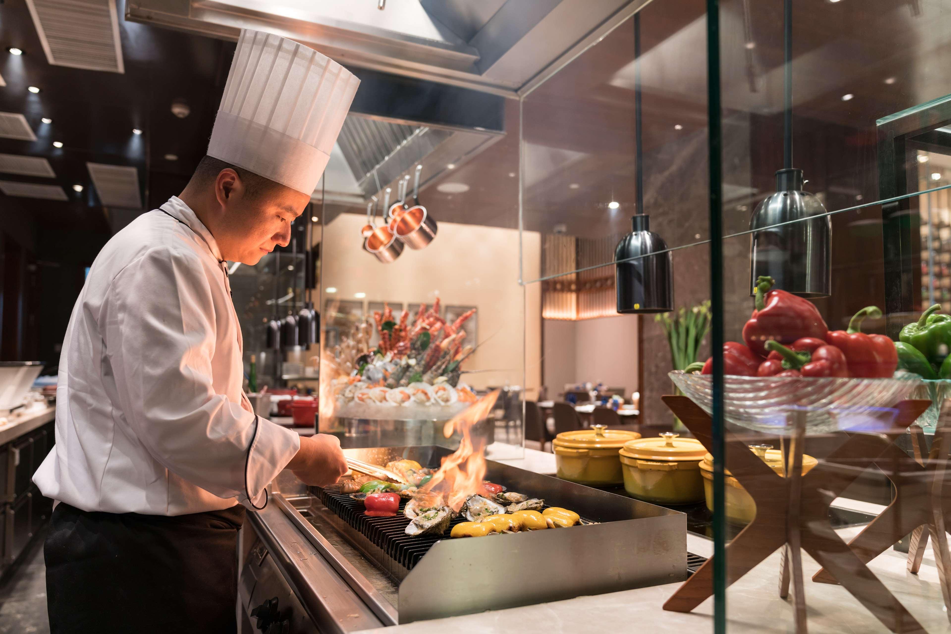 Doubletree By Hilton Hotel Shiyan Shiyan  Экстерьер фото