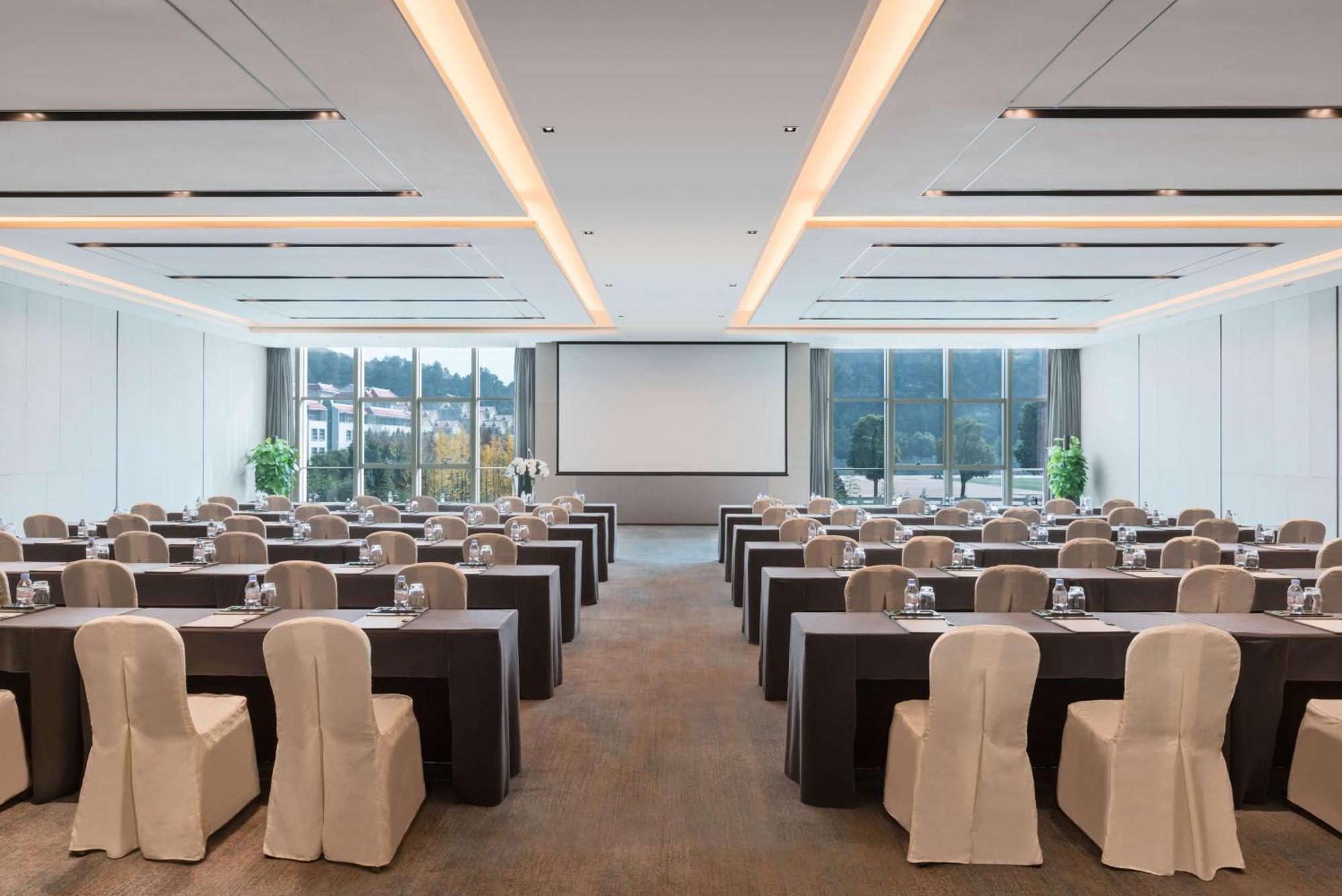 Doubletree By Hilton Hotel Shiyan Shiyan  Экстерьер фото